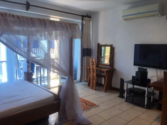 Bamburi Beach Studio Apartment B41 Exteriör bild